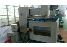 昆山瑞均中走絲機床