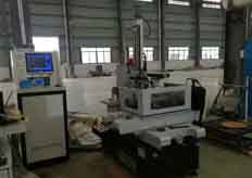 佛山（金祥盛模（mó）具）電火花線切割實地（dì）客戶