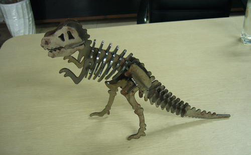 線切割恐龍圖紙（zhǐ）模型