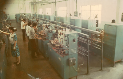 八十年的電火花線切割