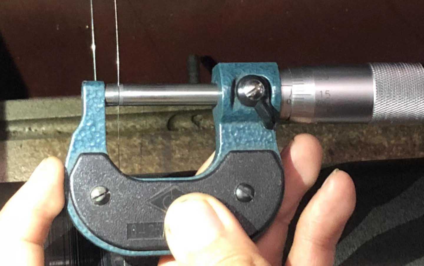 測量線切割鉬絲粗細