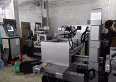 佛山（譽興模具）極速（sù）中走（zǒu）絲實地客戶