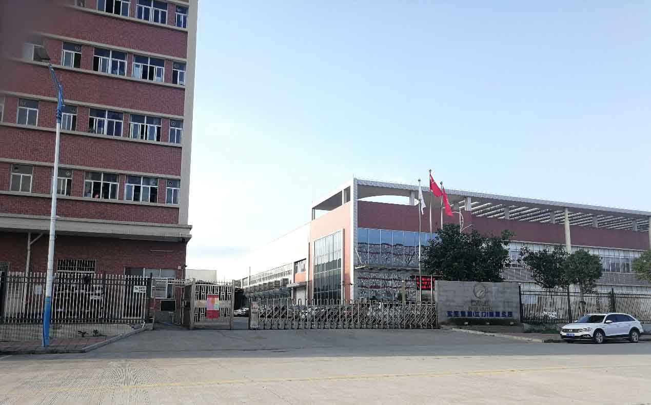 江門（永（yǒng）堅精（jīng）機）大（dà）門