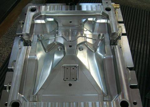 永堅精機模具（jù）