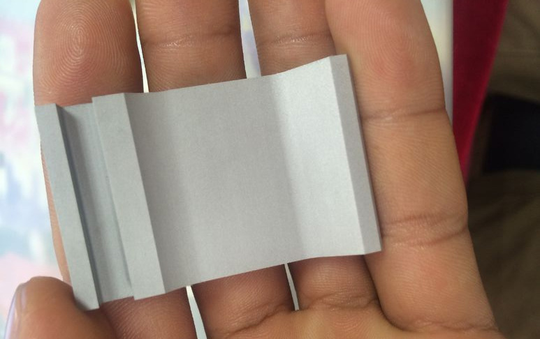 線（xiàn）切割機床割鋁效果圖1