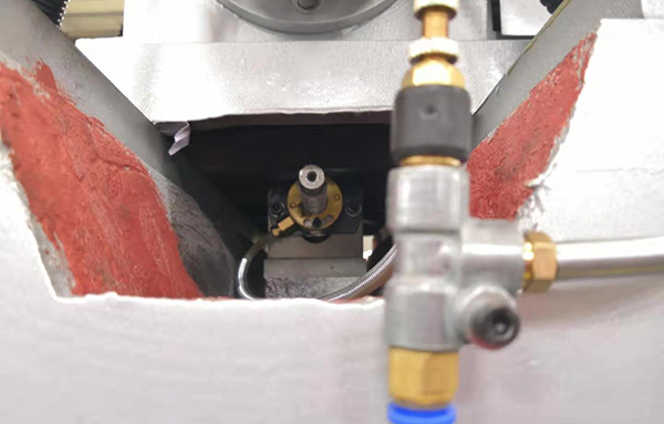 中走絲線切（qiē）割疊絲原因2