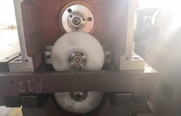 線切割絲筒換向噪音大解決辦法