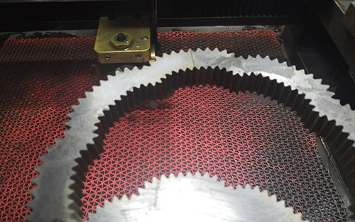 中（zhōng）走絲線切割開口變形（xíng）