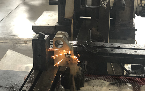 中走絲加（jiā）工