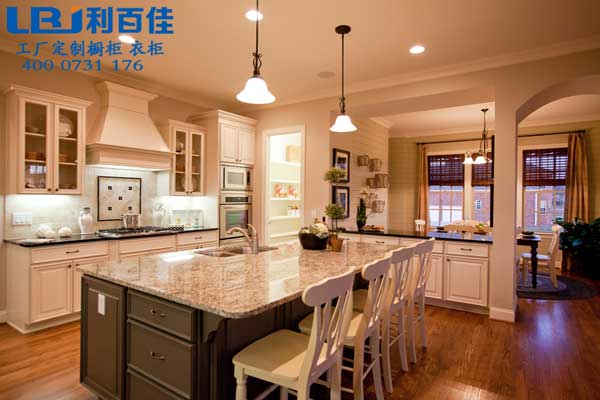 塞納河畔.jpg 塞(sāi)納河畔.jpg