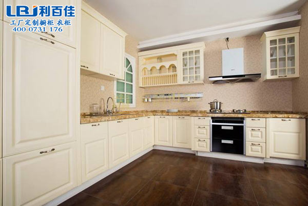 L型櫥櫃布局.jpg L型櫥櫃布局.jpg