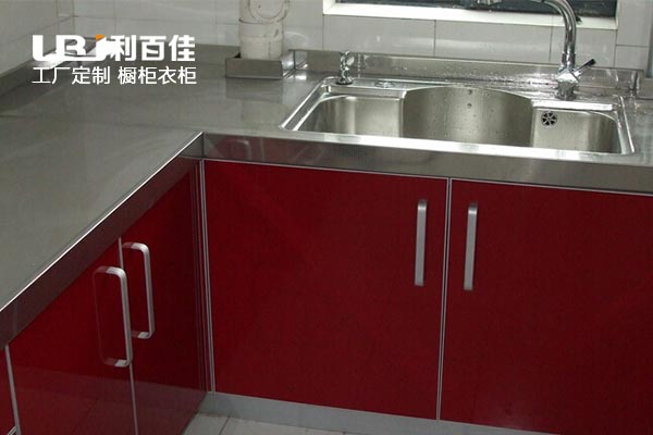 071502.jpg 071502.jpg