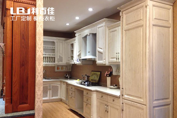 8.14-02.jpg 8.14-02.jpg