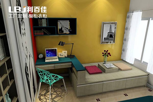 8.30-03.jpg 8.30-03.jpg