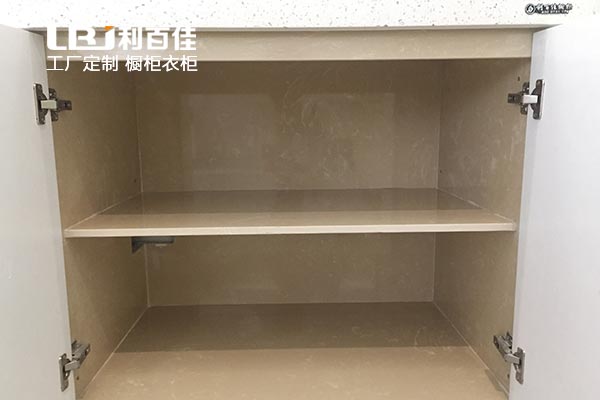 9.12-03.jpg 9.12-03.jpg