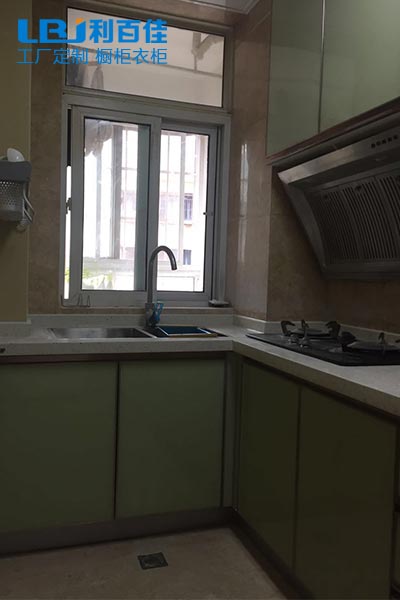 9.15-02.jpg 9.15-02.jpg