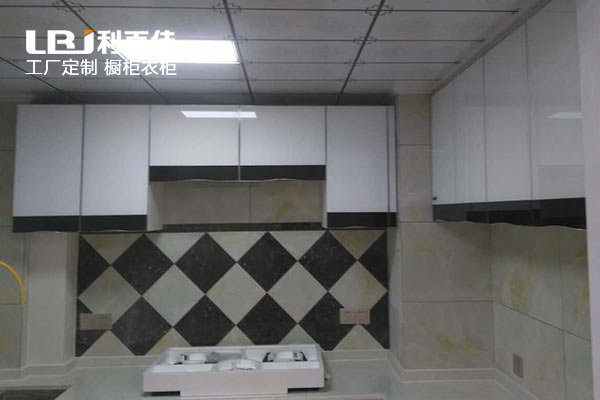 9.23-03.jpg 9.23-03.jpg