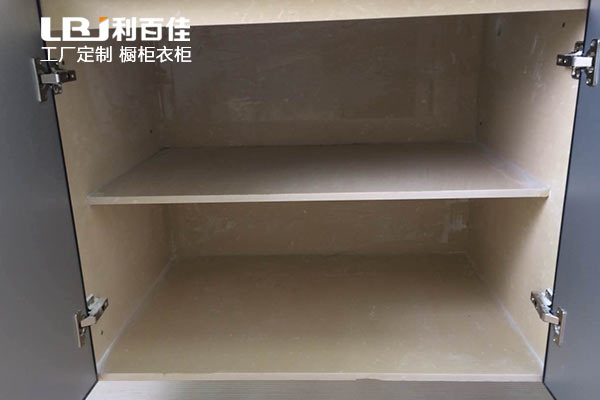 9.8-06.jpg 9.8-06.jpg