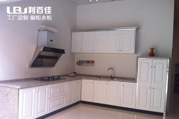 10.9-01.jpg 10.9-01.jpg