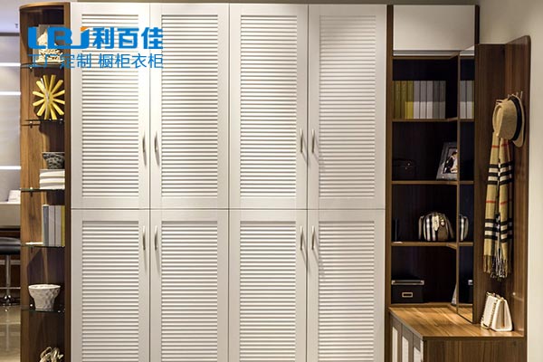 10.16-01.jpg 10.16-01.jpg