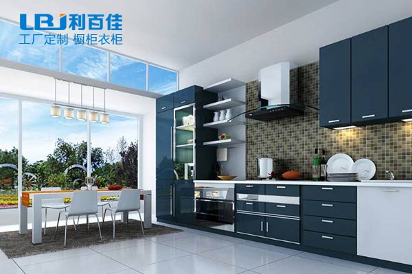 10.25-04.jpg 10.25-04.jpg