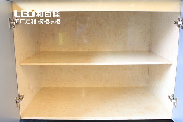 9.8-09.jpg 9.8-09.jpg