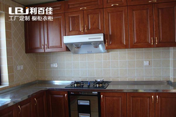 12.10-03.jpg 12.10-03.jpg