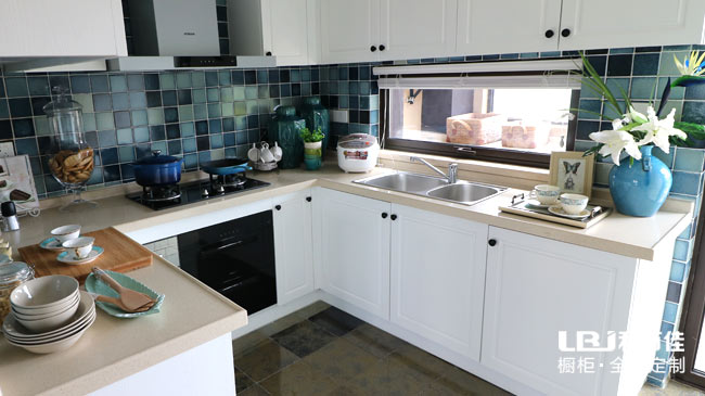 定製櫥櫃 定製櫥(chú)櫃