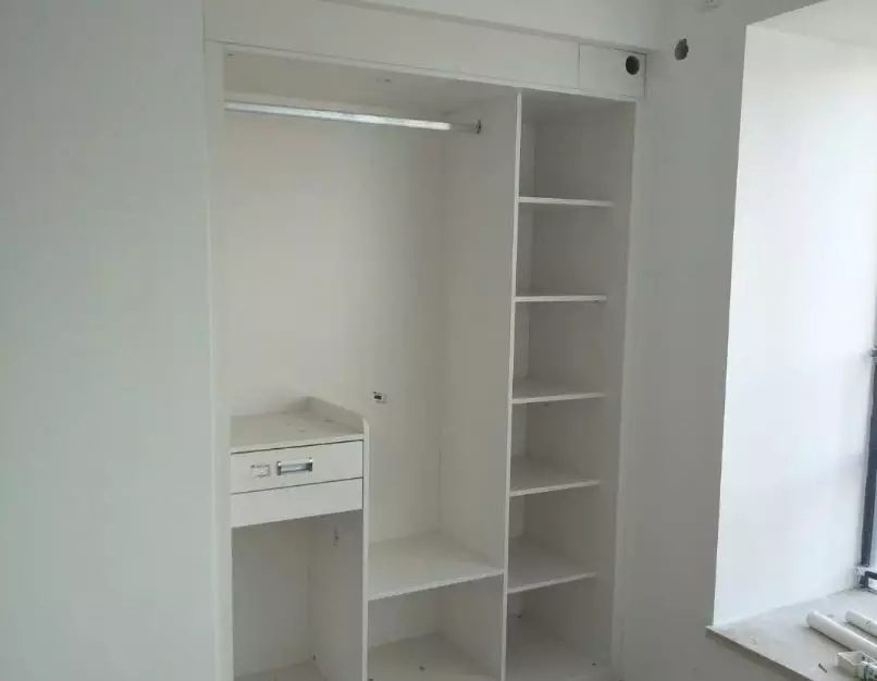 整(zhěng)體衣櫃定製的流程是怎麽樣?又有哪些細節要留意? 整體衣櫃定製的流程是怎麽樣?又有哪(nǎ)些細節要留意?