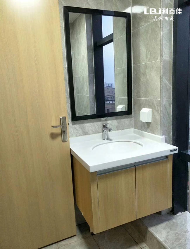 衛(wèi)浴櫃定製1.jpg 衛浴櫃定製1.jpg