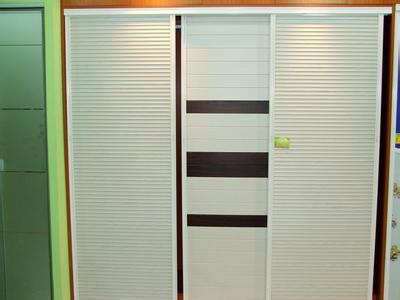 利(lì)百佳櫥櫃(guì)定製 17.c18起草视频櫥櫃定製